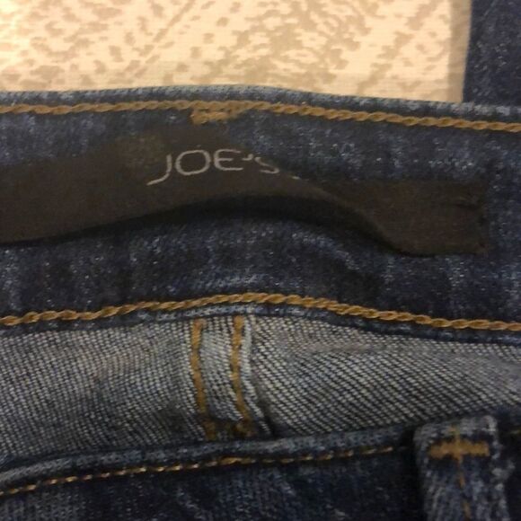 Joe’s Dark Blue Faded Front Boot Leg Honey Fit - Picture 5 of 6